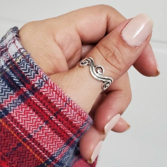Prestige Jewelry - Sterling Silver Tidal Wave Ring